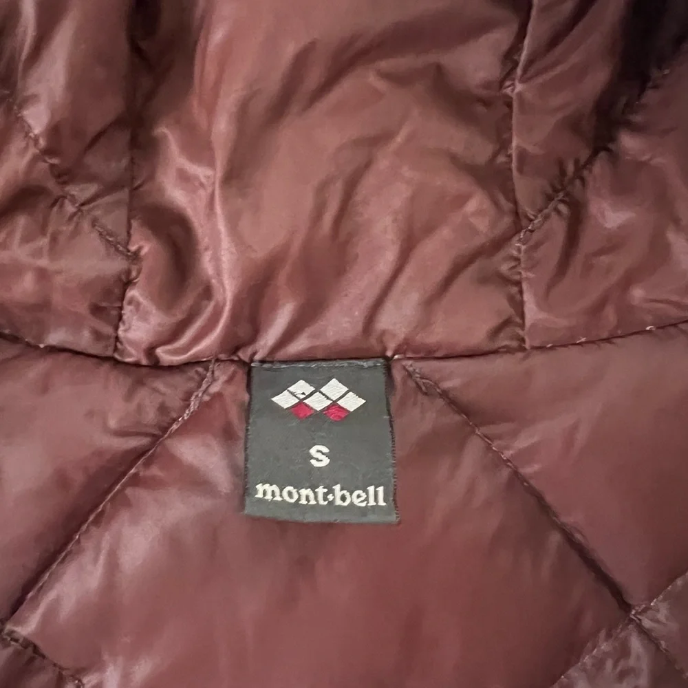 Women's MONTBELL Black Hooded Puffer Jacket - Picture 4 of 6